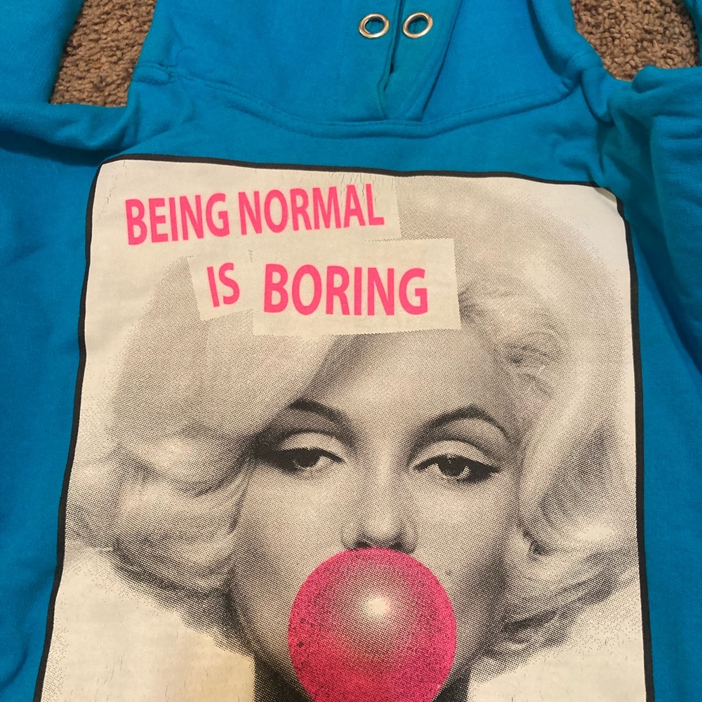 Marilyn Monroe Blue Hoodie with Graphic Print - Picture 3 of 5